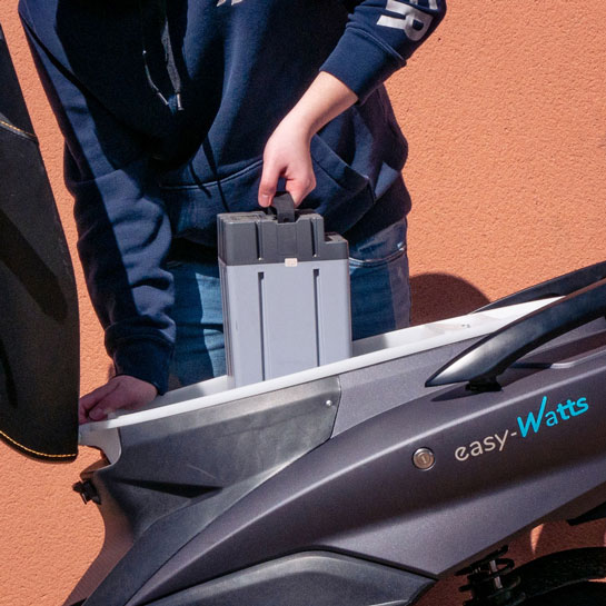 batterie extractible scooter electrique pas cher